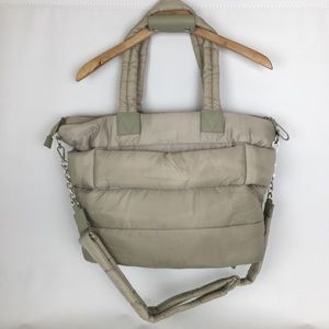 Isaac Mizrahi Travel Tote Duffel Bag Quilted Puffer With Matching Wristlet